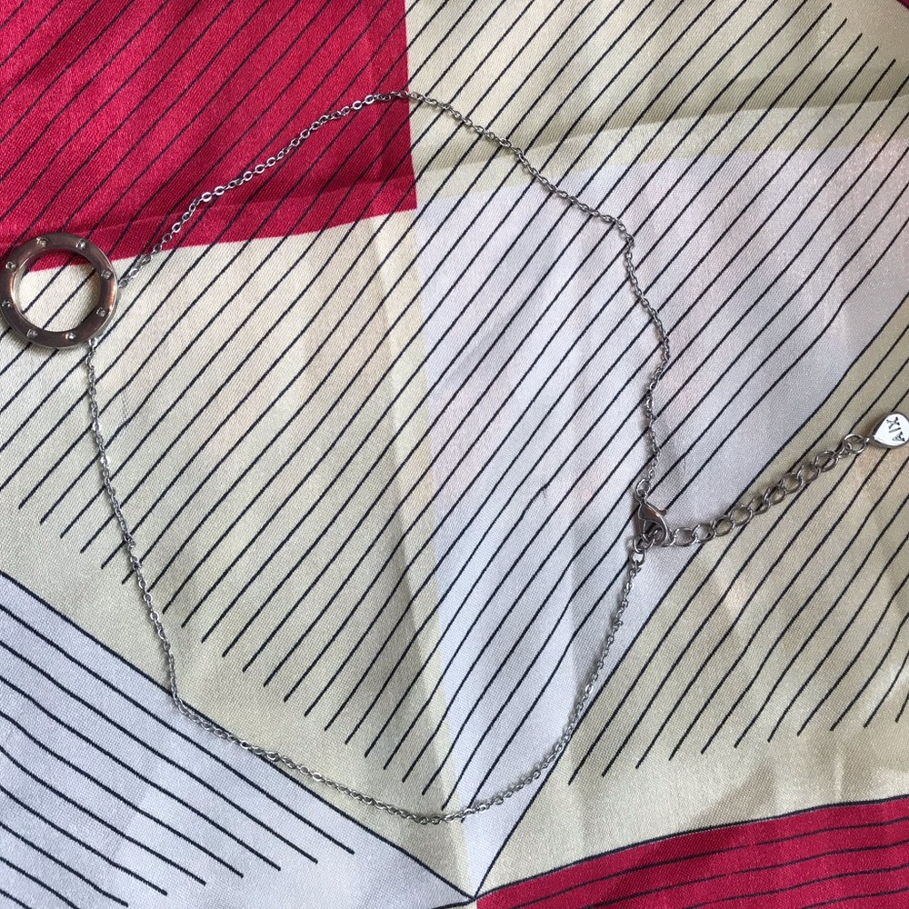 Stylish AX silver necklace with round pendant